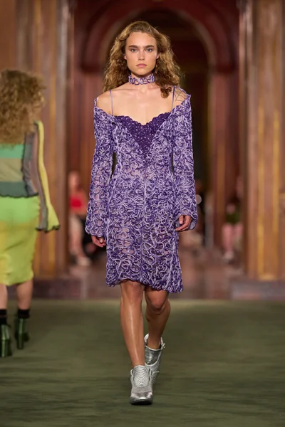 Look 41